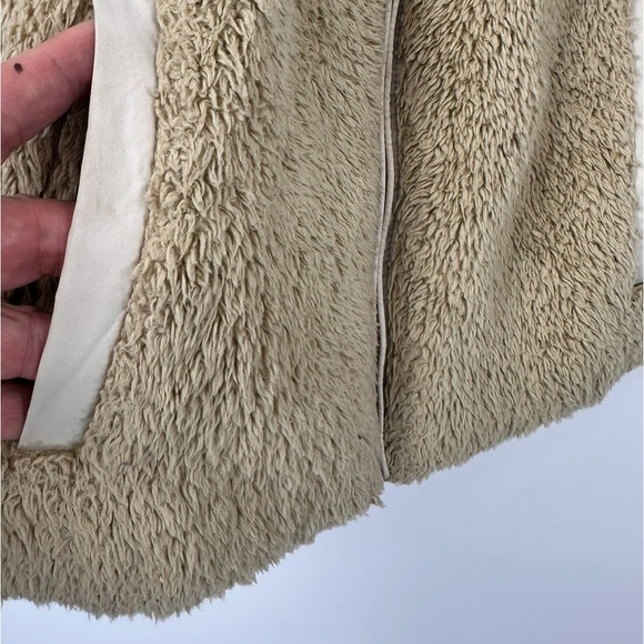Patagonia Los Gatos Fleece Vest Medium Cream Ivory Deep Pile High Pile | E014 - Picture 4 of 9